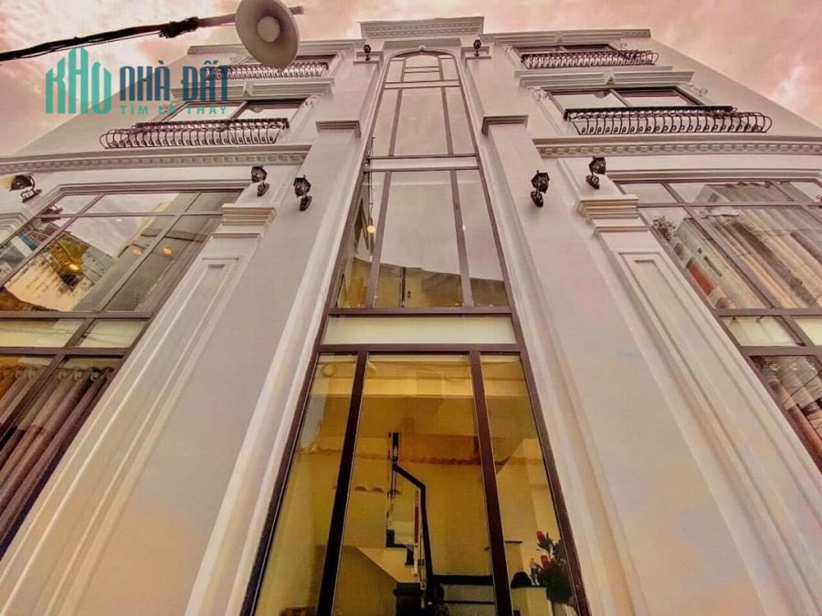 BÁN NHÀ như LÂU ĐÀI- Khu PHAN XÍCH LONG PHÚ NHUẬN- gần 70m2- 4 TẦNG-  CHỈ 11 TỶ x