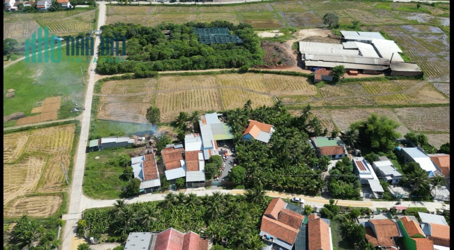 Bán lô đất nở hậu giá chỉ 3tr6/m2 vị trí tiềm năng GAN QL1A Ninh Quang Ninh Hoà lh 0985451850  Xuyên