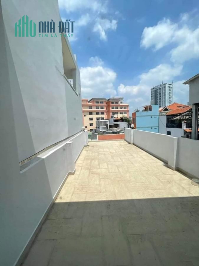 HXH ĐƯỜNG SỐ 10 LINH XUÂN QUẬN THỦ ĐỨC 3 TẦNG 60M2 GIÁ CHỈ 5 TỶ 600 THƯƠNG LƯỢNG.