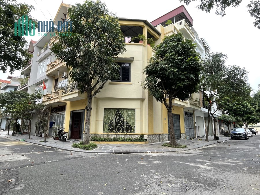 Bán nhà lô góc tái định cư xóm Lò Đặng Vũ Hỷ,Thanh Am,ô tô tránh,vỉa hè,92m, MT15m,11.5 tỷ
