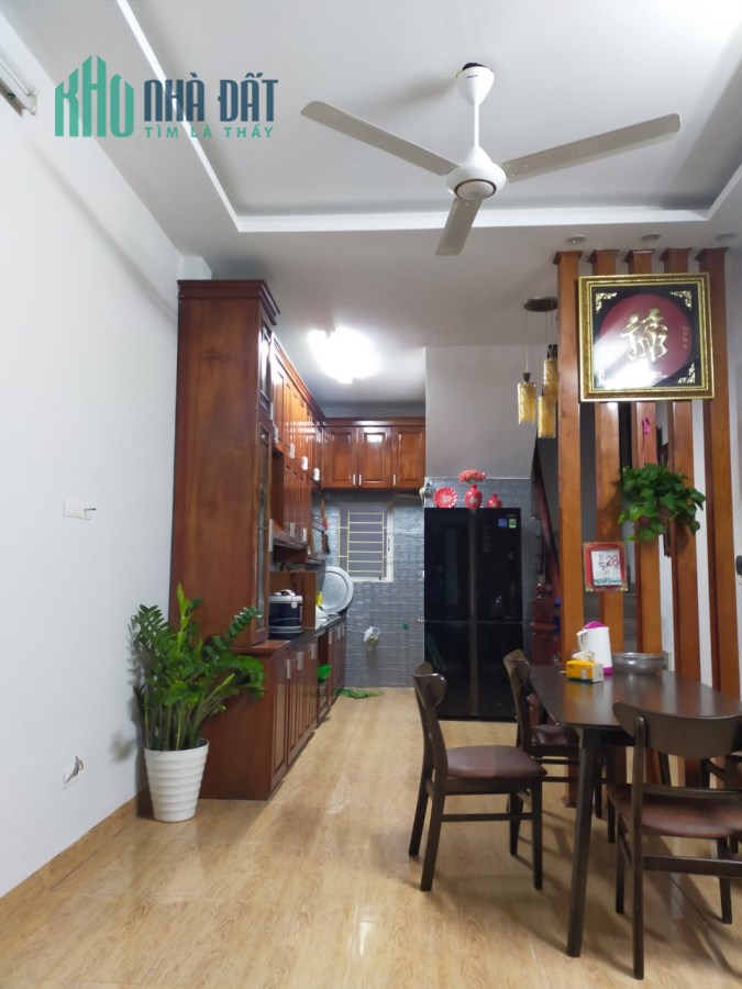 Chính chủ gửi bán nhà Ngô Quyền Hà Đông 35 m, 6 tầng.