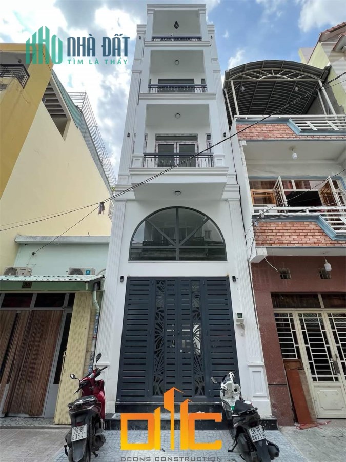 NHÀ MẶT TIỀN - ĐANG LÀM CHDV THU NHẬP HƠN 40TR/THÁNG - GIÁP PHÚ MỸ HƯNG