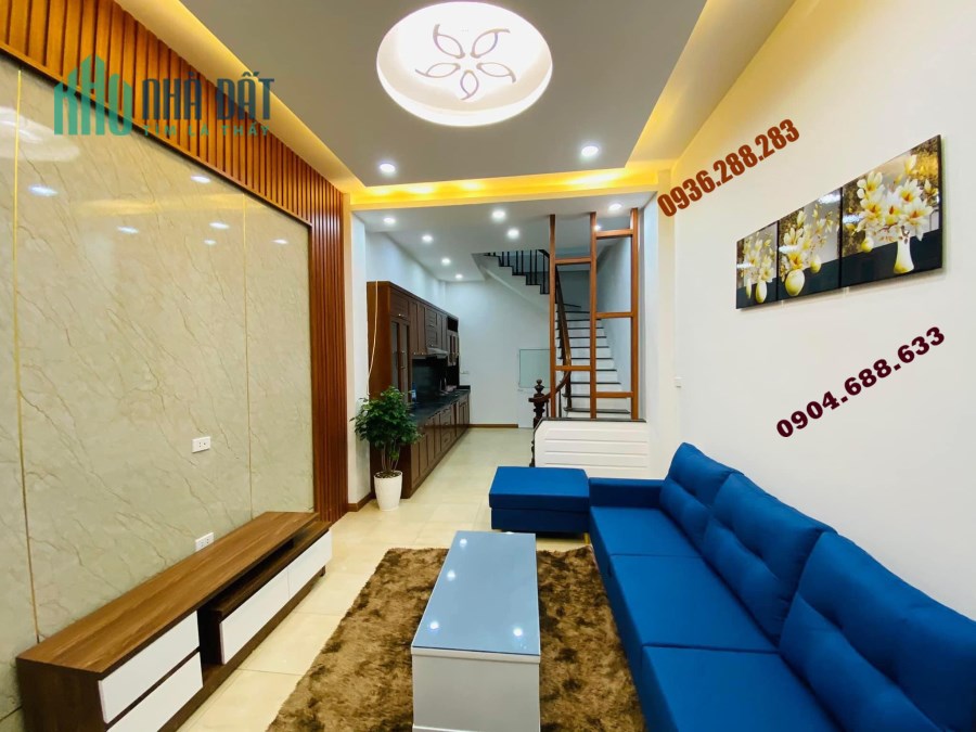 QUÁ HOT!! Bán nhà  Ô tô ở  Khương Trung Thanh Xuân LÔ GÓC TẶNG NỘI THẤT 33m2  5 tầng 3.8tỷ