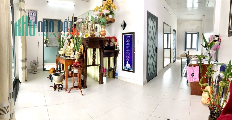 Nhà gần Cổng Bến Xe Mặt Tiền đường 10.5m, 60m2, 3 tầng đẹp, KD, 3.x tỷ