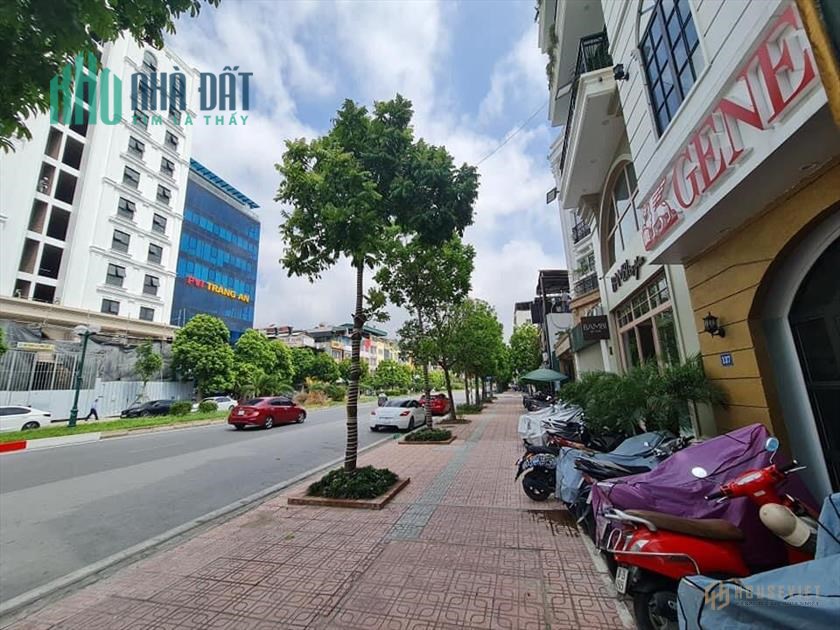 Bán Đất đường Hồng Tiến 1650M MẶT TIỀN 10M đường 9M