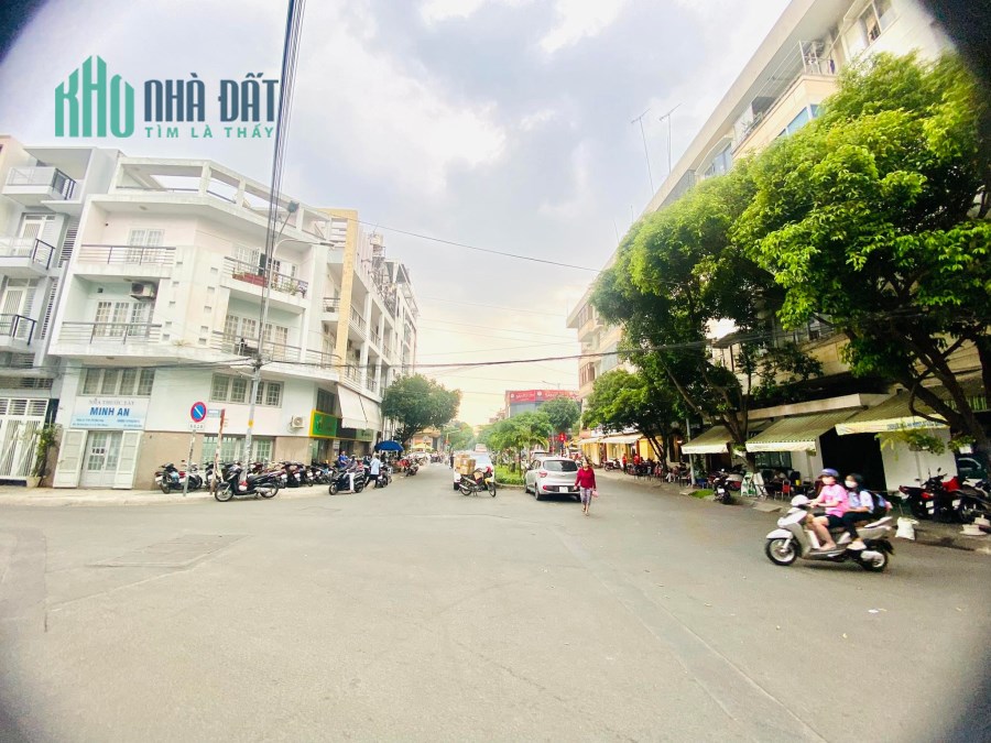 Bán MẶT TIỀN KD KHU PHAN XÍCH LONG PN- NGANG LỚN 5m- 4 TẦNG- CHỈ 13 TỶ x