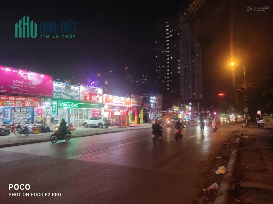 Cho thuê nhà mặt phố ngã 3 Xa La, P. phúc La. Khu vực đông dân cư vị trí đắc địa