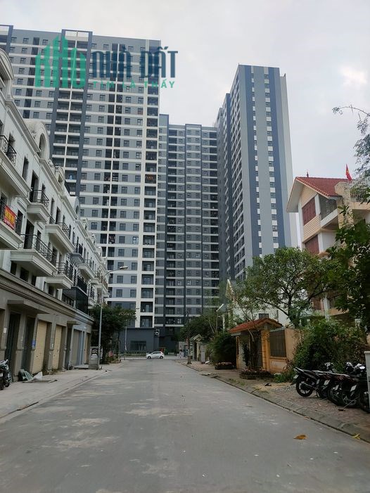 Chủ nhà gửi bán căn chung cư Bluestar Gia Lâm