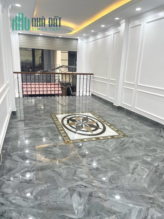 Bán nhà đẹp ở luôn Đặng Tiến Đông 40m2 x 5T, MT 4m, Ô tô, nhỉnh 3 tỷ lh 0966037496