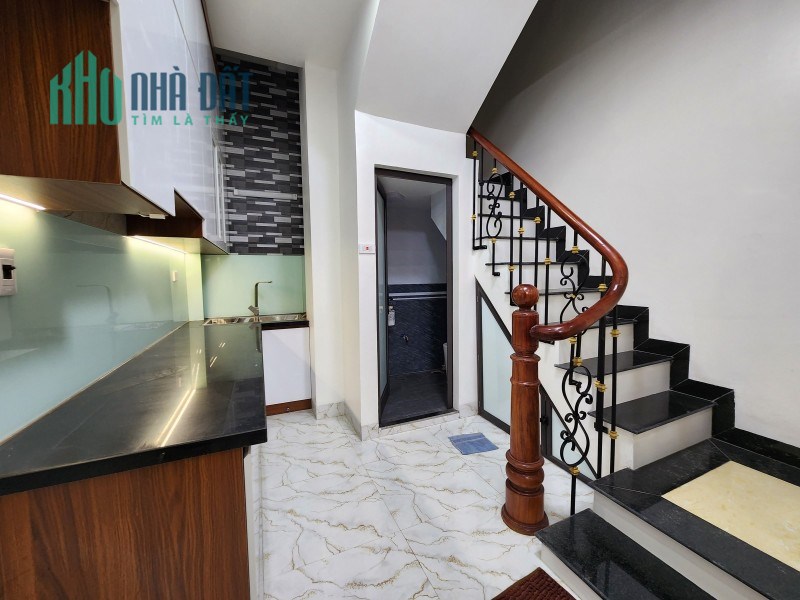 Bán nhà đẹp phân lô Tôn Đức Thắng 36m2 x 4T, ngõ thông tứ phía, trung tâm Đống Đa nhỉnh 3 tỷ lh
