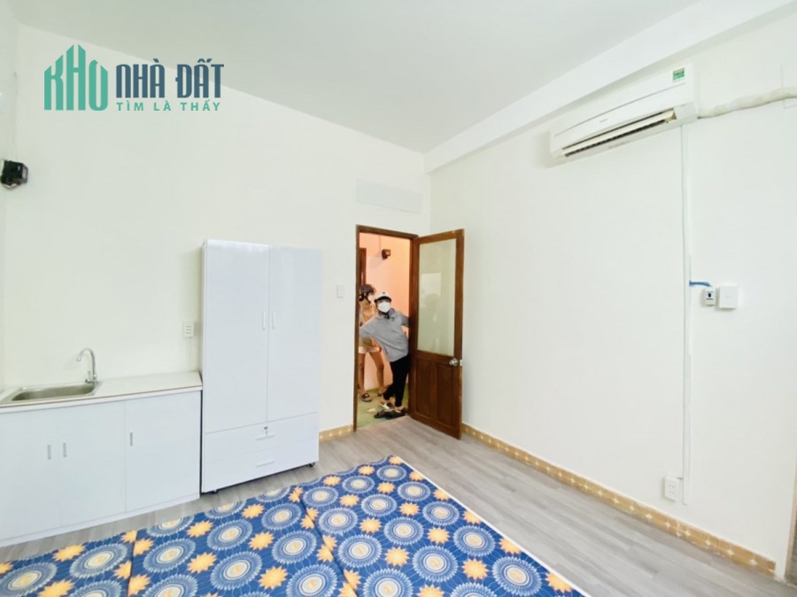 CĂN HỘ QUẬN 1 GẦN ĐẠI HỌC HOA SEN CÓ CỬA SỔ CHỈ 5 TRIỆU 500