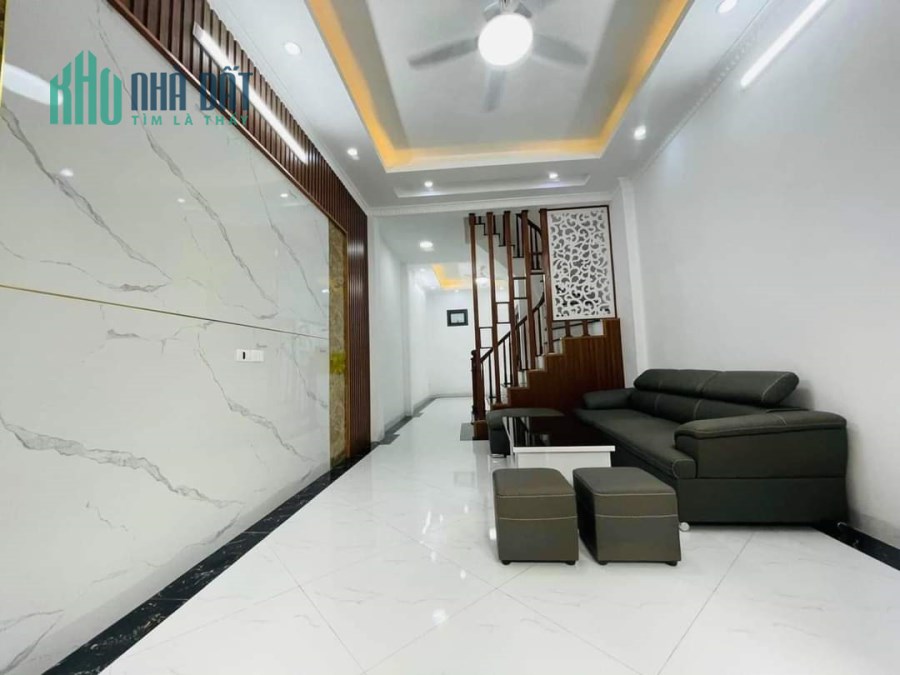 NHÀ TRUNG TÂM PHÚ THƯỢNG, NHÀ MỚI KÍNH KOONG, DIỆN TÍCH 34M2, 5 TẦNG.