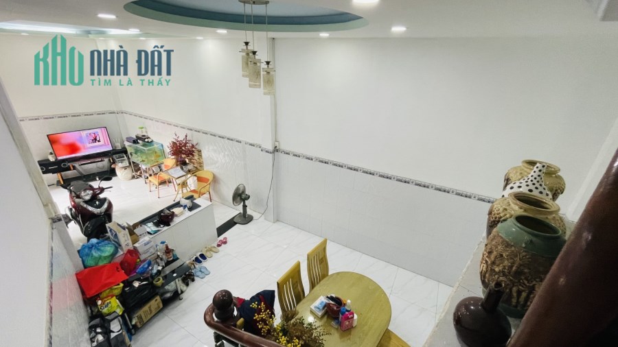 Chỉ 78 Triệu/m2 HXH Quận 6-Lò Gốm-42m2-Chốt giá 3 Tỷ 2
