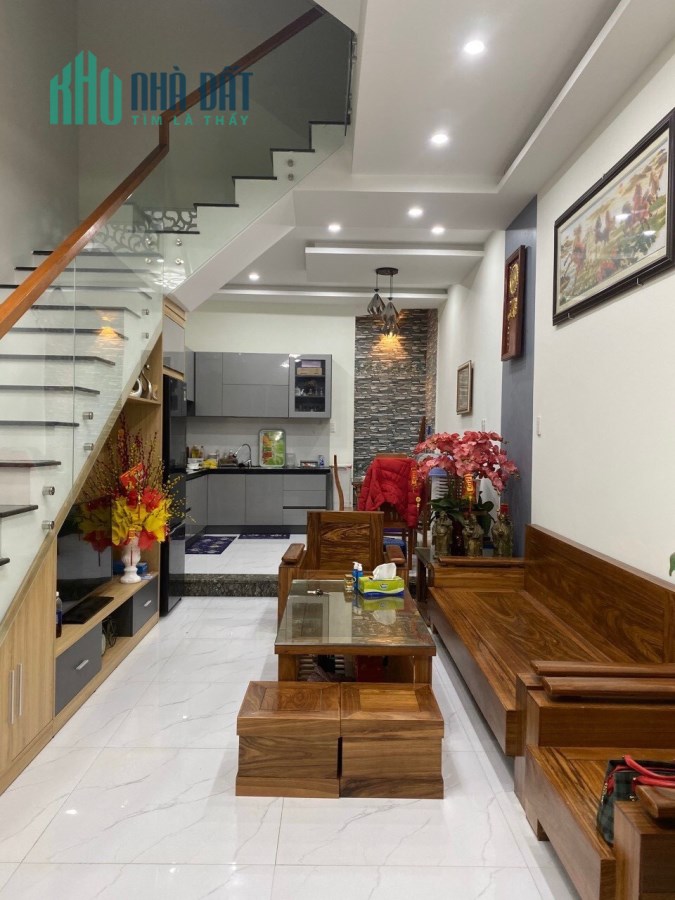 CẦN BÁN NHÀ KHU VỰC HÒA CƯỜNG - KIỆT NÚI THÀNH - KIỆT OTO  QUAY ĐẦU - 15M RA ĐƯỜNG LỚN NÚI THÀNH-
