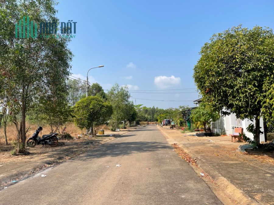 Bán đất tt Vĩnh An, Vĩnh Cửu: 6,5 x 25= 163m2, giá 1,08tỷ.
