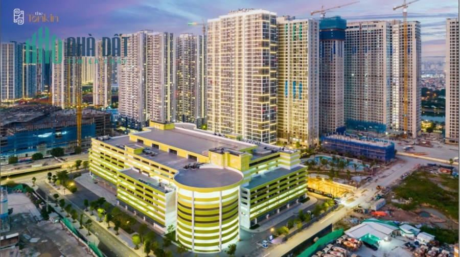 Cho thuê shop thương mại dịch vụ tầng 1 nhà xe nổi Parking Zone 3 Vinhomes Smart City