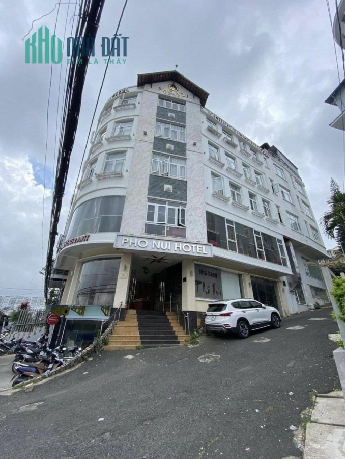 Bán khách sạn Phố Núi Phường 2 Đà Lạt 639m2