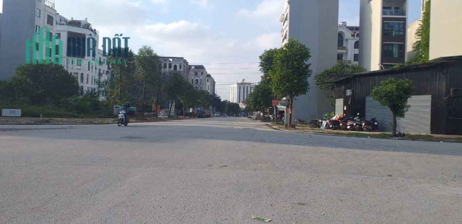 Bán LK Văn Kê 83m 5 tầng mặt tiền 5m 9.19 tỷ