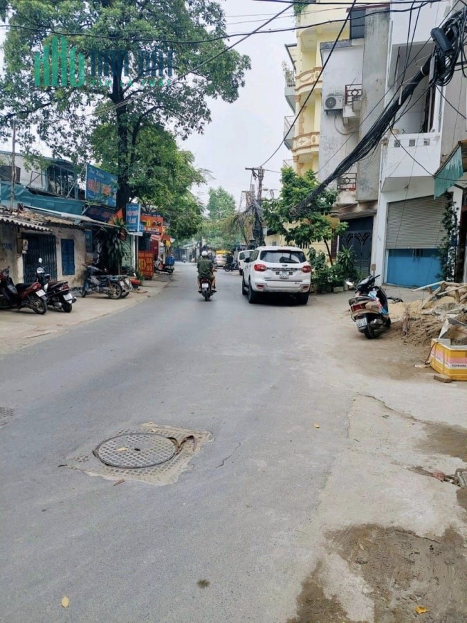 BÁN NHÀ 4T THANH BÌNH MỖ LAO - PHÂN LÔ Ô TÔ - TẶNG NỘI - GIÁ 4.X TỶ