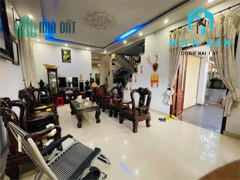 bán biệt thự gần chợ Tân Tiến khu vực dân trí cao
