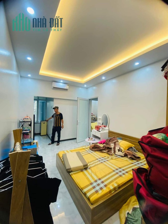 Bán nhà Đại Đồng, Hoàng Mai 39M*4 Tầng 4PN giá 2.9 Tỷ