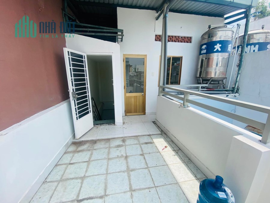 Bán gấp nhà NƠ TRANG LONG, 4m x 18m, c4, hxh, giá 5.7 tỷ/