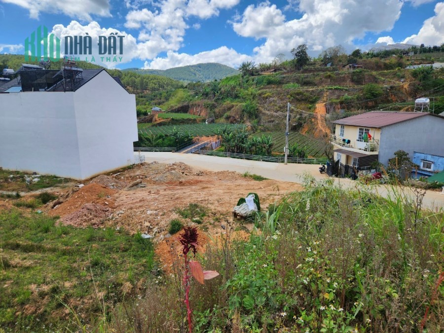 Bán lô đất đẹp, sổ riêng xây dựng đường ô tô ở An Sơn, Phường 4, TP. Đà Lạt, giá bán chỉ 8,2 tỷ
