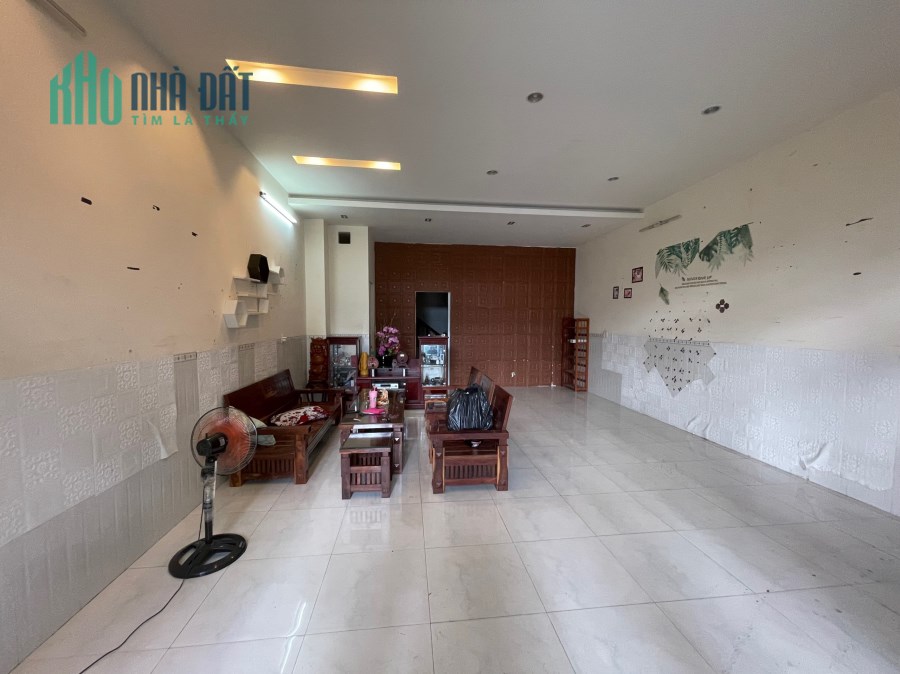 bán nhà 1 trệt 2 lầu mặt tiền đường nguyễn tất thành phường phước nguyên tp. bà rịa