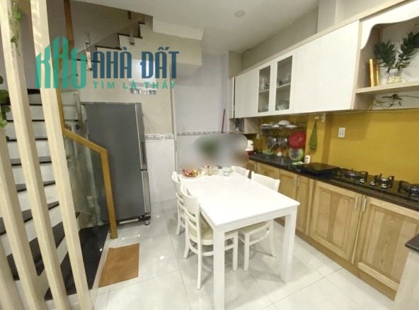 Nhà 3tầng hẻm ôtô Âu Dương Lân Phường 3 Quận 8 giá 4 tỷ 6