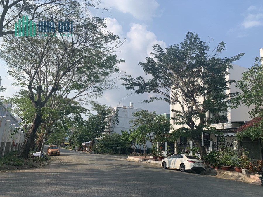 Bán đất KDC 13E, Phong Phú, Bình Chánh, 140m2 ngang 7m dài 20m,  lô đẹp nhất