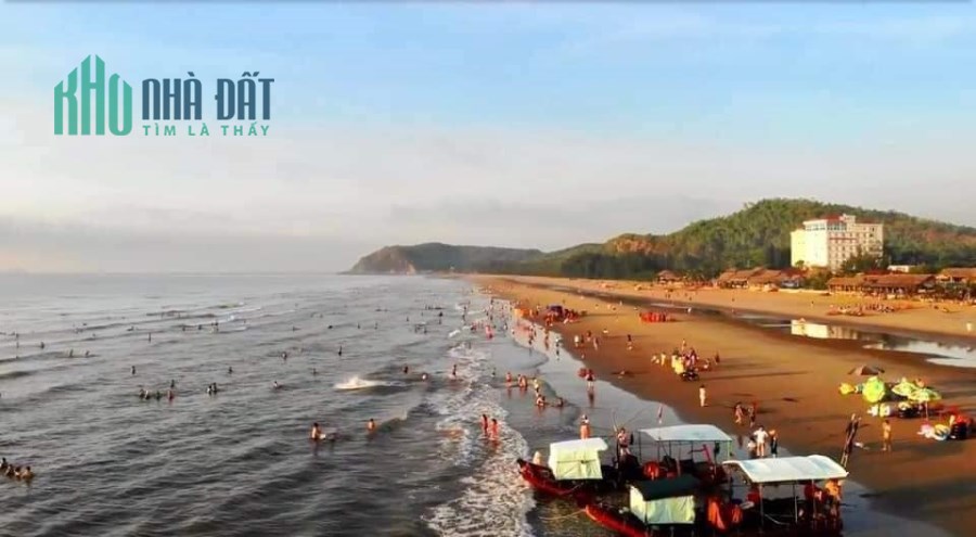 Bán khách sạn biển Hải hòa Thanh hóa 700m2 7 tângf 99 phòng doanh thu 5 tỷ