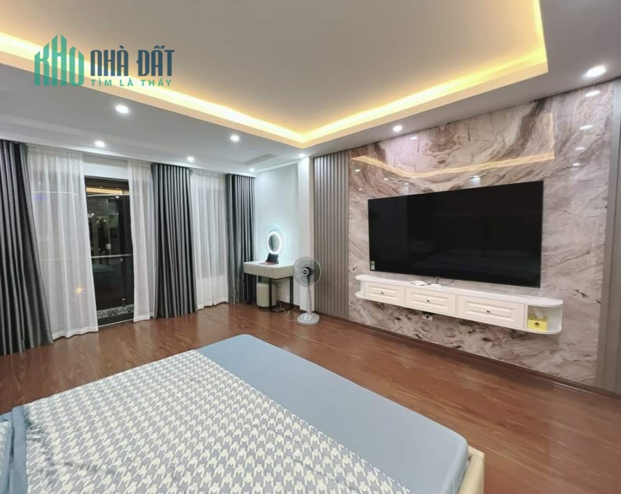 Bán nhà quận Cầu Giấy phường Quan Hoa 90m x 10.9 tỷ, gần phố, kinh doanh 0343564283