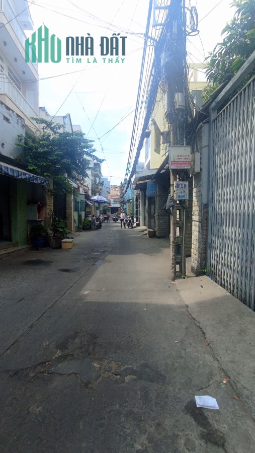 Cần tiền bán gấp nhà Ông Ích Khiêm, P.5, Quận 11